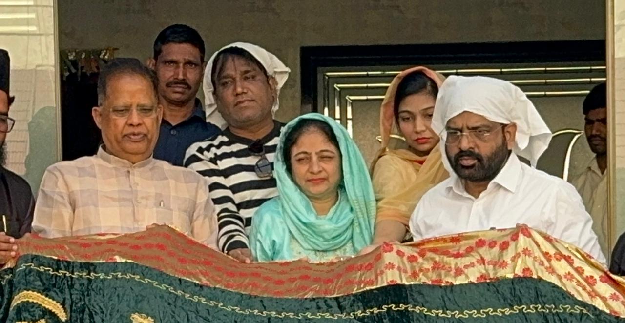 Urs Ajmer Sharif
