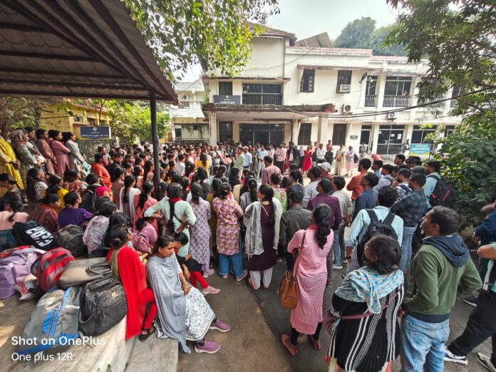 Crisis on teachers 